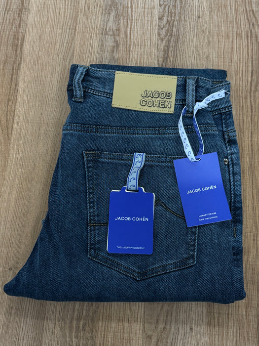 JACOB COHEIN Jeans