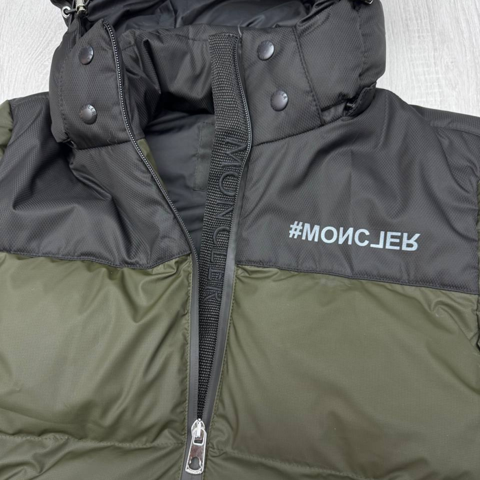 Moncler Hooded Short Down Jacket